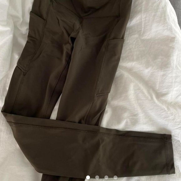 lululemon green leggings - Picture 3 of 4